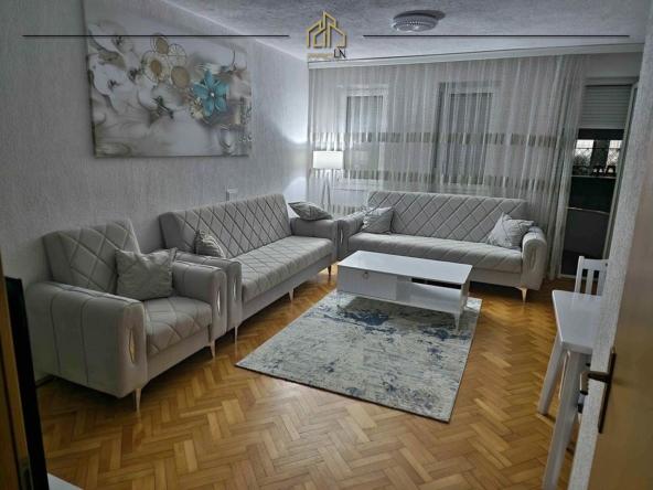 Kat i shtëpisë me qira – Rruga C