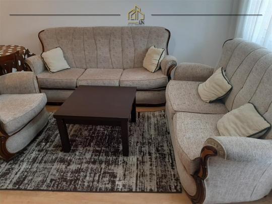 Banesë me qira – Kalabri (Emshir)