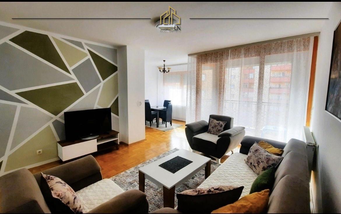 Banesë me qira – Kalabri (Emshir)