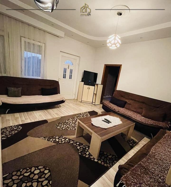 Kat shtëpie me qira – Kodra e Trimave