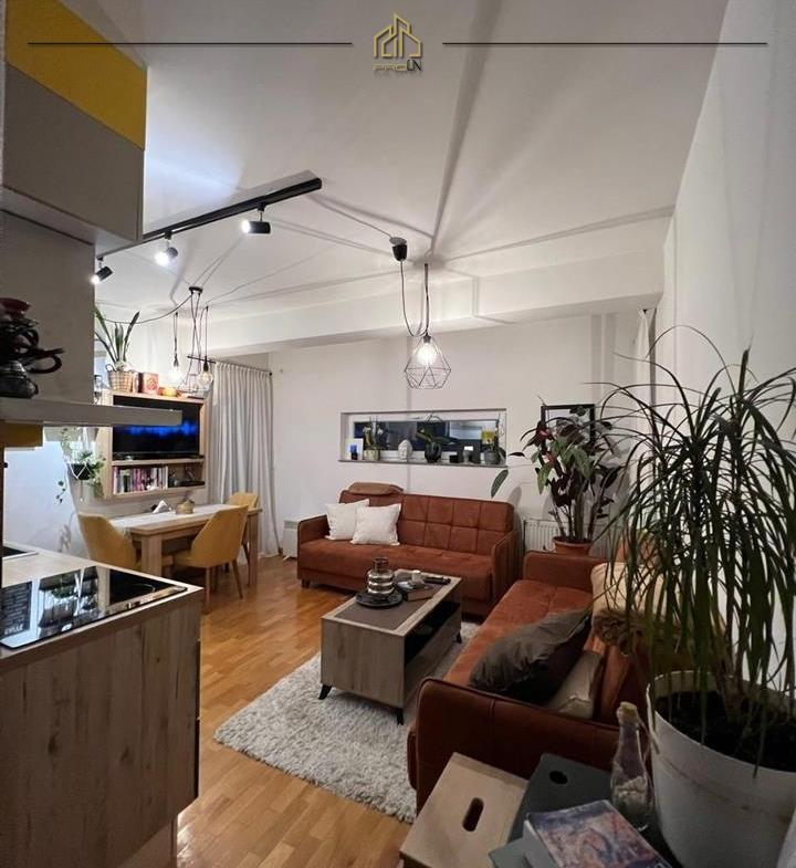 Banesë me qira – Kalabri (Emshir)