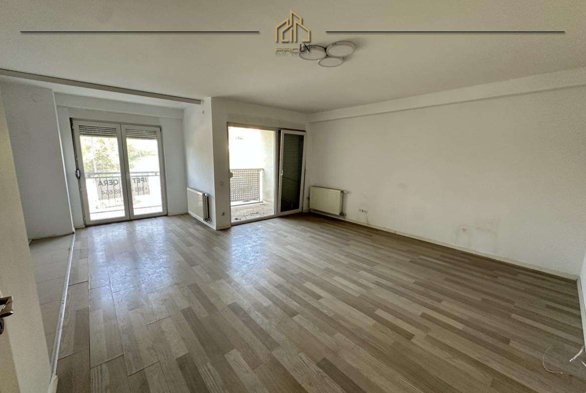 2 Banesa / Zyre me qira – Rruga B