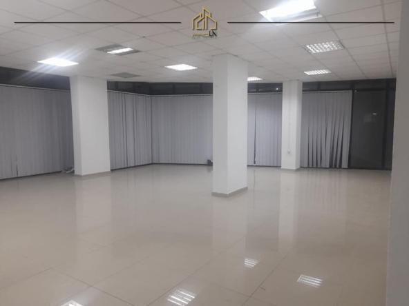 Lokal me qira – Qendër