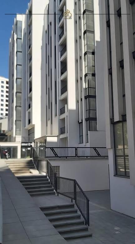 Banesë në shitje – Rruga C