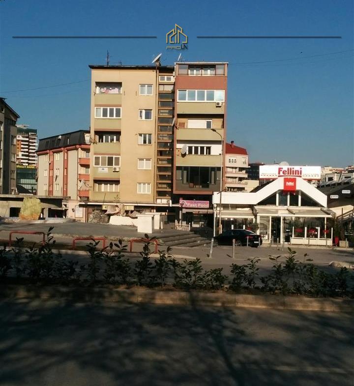 Banesë / Zyre me qira – Qendër