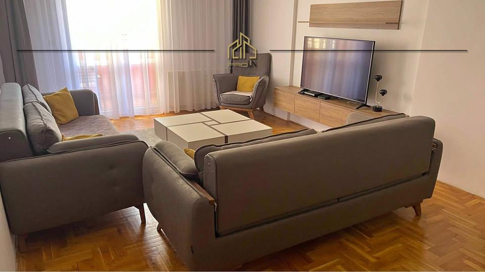 Banesë me qira – Kalabri (Emshir)