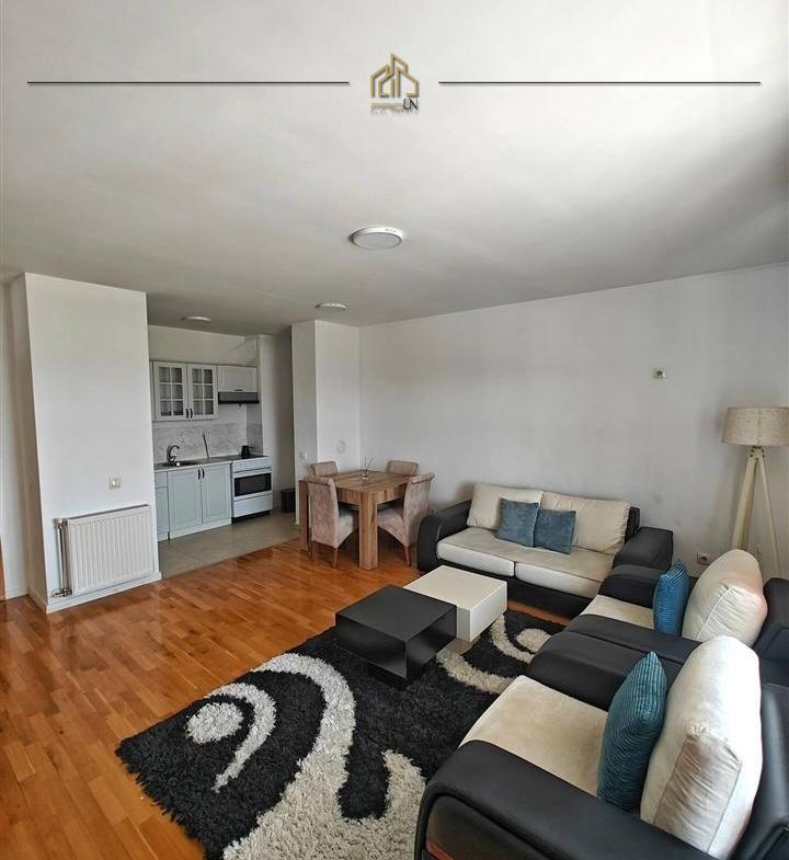 Banesë me qira – Kalabri-Emshir