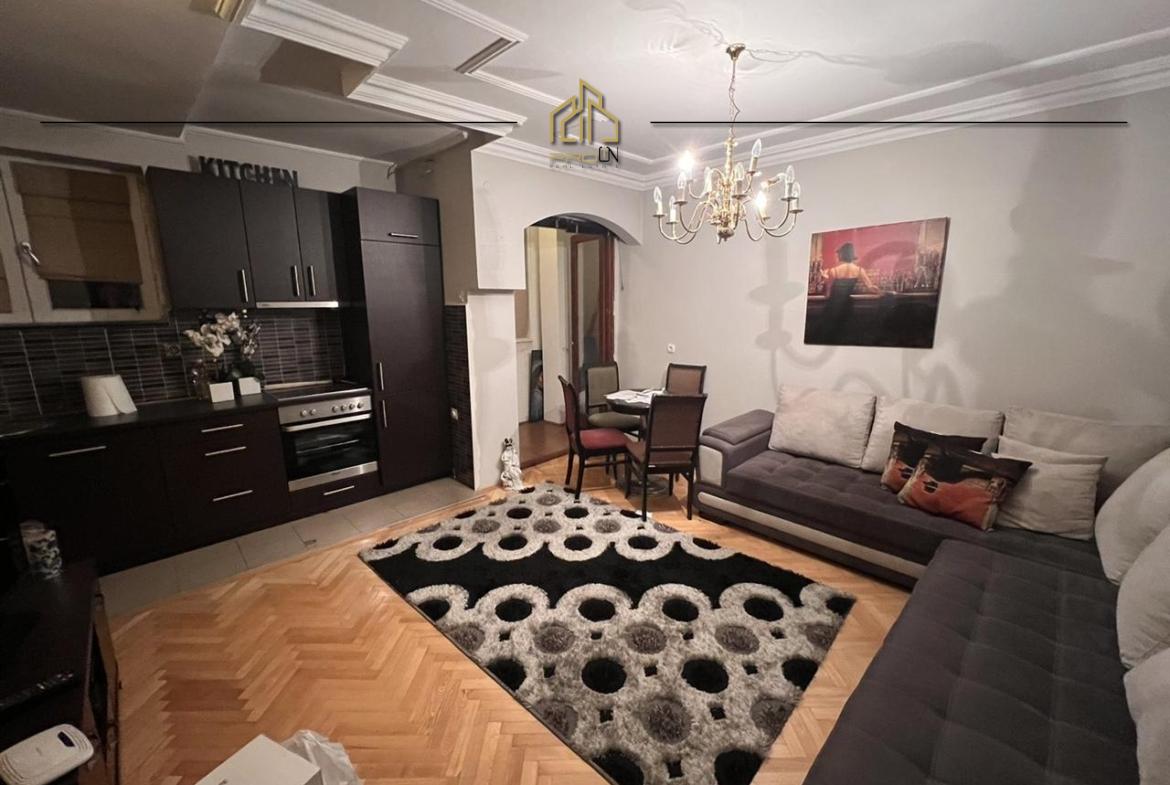 Banesë me qira – te Qafa