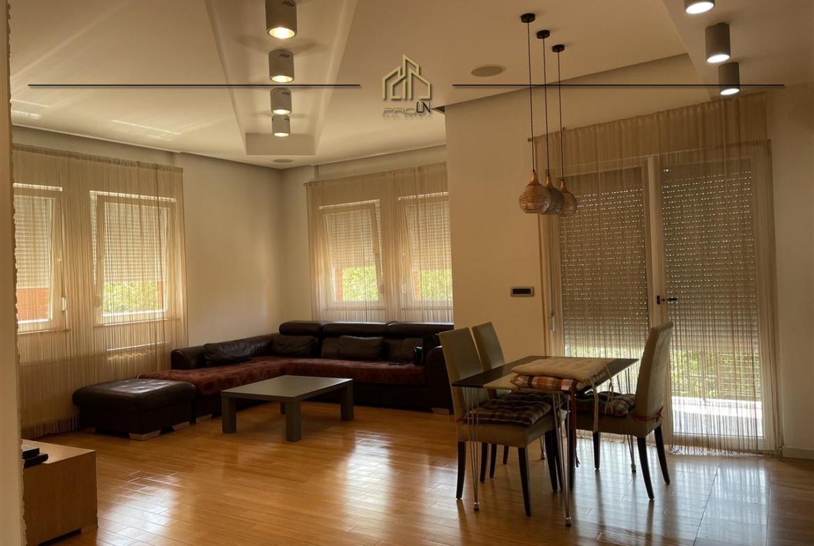 Banesë me qira – Rruga B