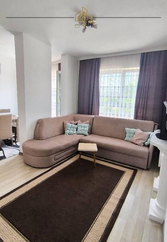 508310475_10237086770085923_6037741844239205456_n-541×785