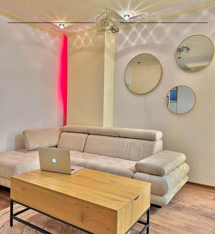 548135681_1556569372388233_4451529744590774122_n-720×785