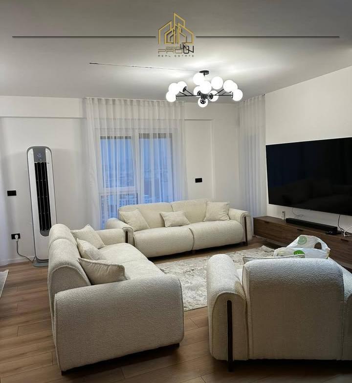 630666004_10233309338055896_3234894828310208640_n-720×785