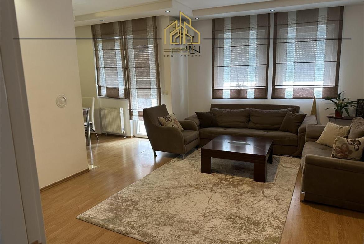 banese-me-qira-me-qasje-ne-rr-b-dhe-c-1170×785