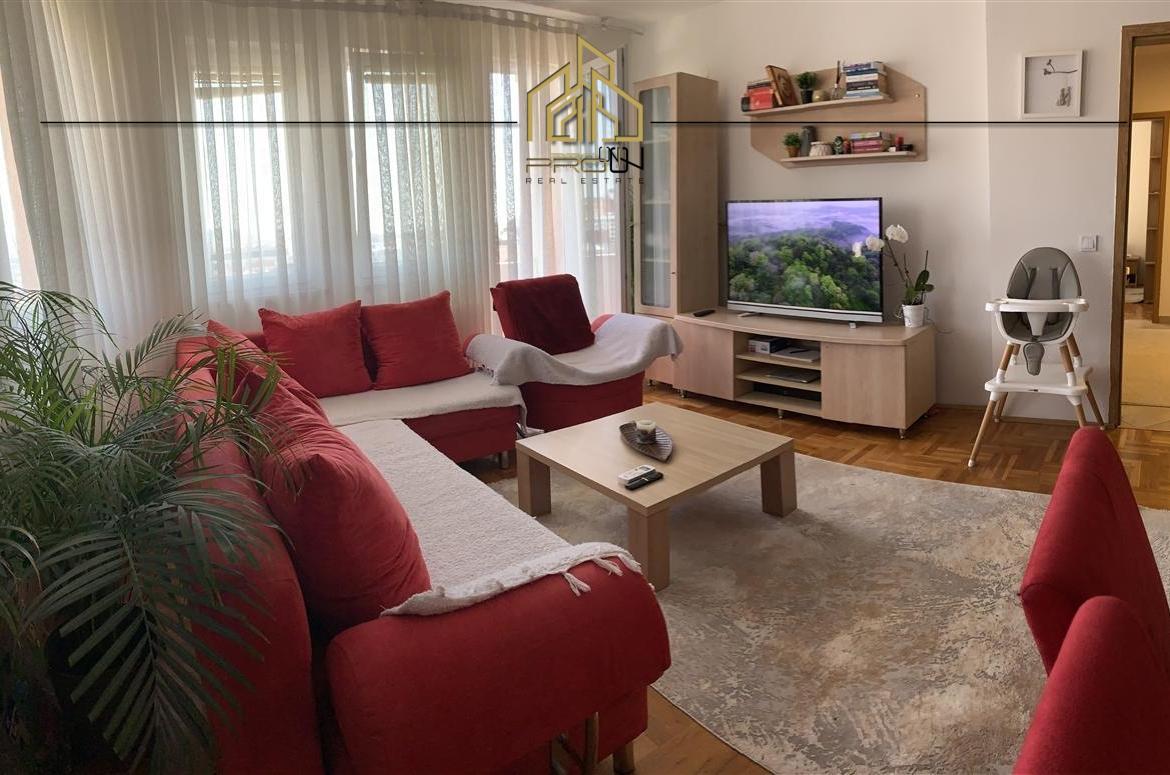 jepet-me-qera-banesa-ne-breg-te-diellit-1170×775