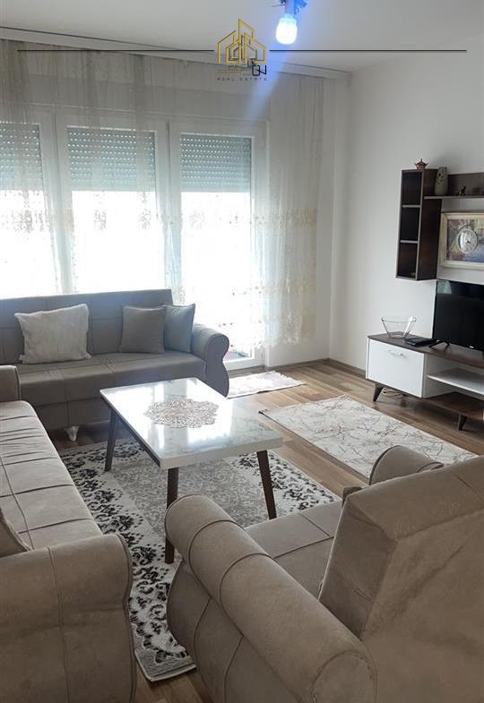 banese-me-qera-ne-rrugen-c-540×785