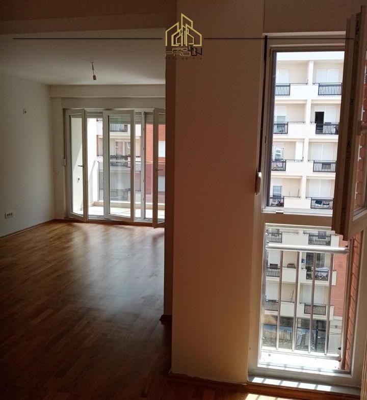 banese-me-qira-afer-100m-3-720×785