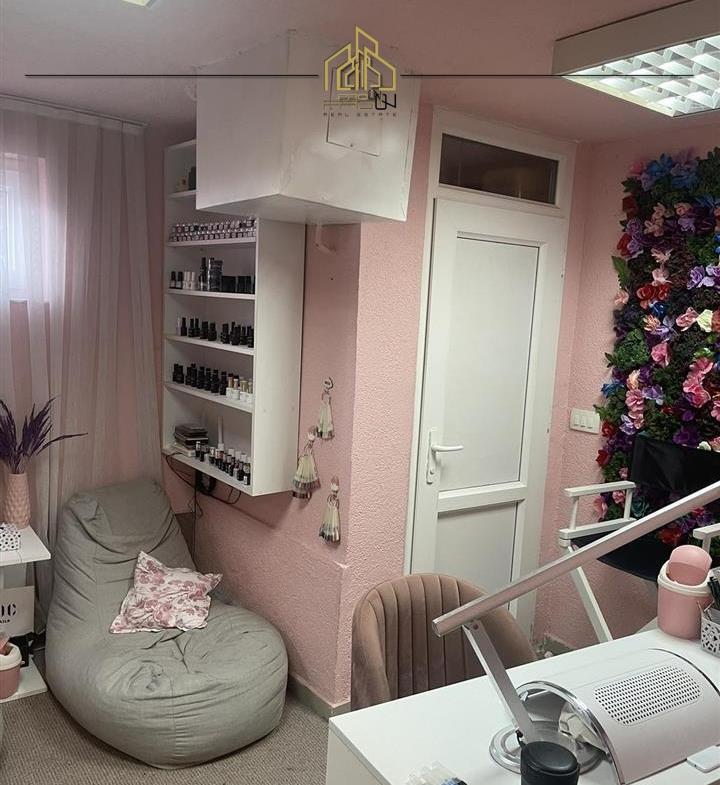 lokal-zyre-me-qira-afer-aak-se-ulpiane-720×785