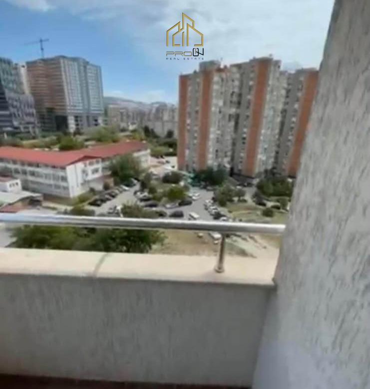 Banesë me qira – Lakrishtë