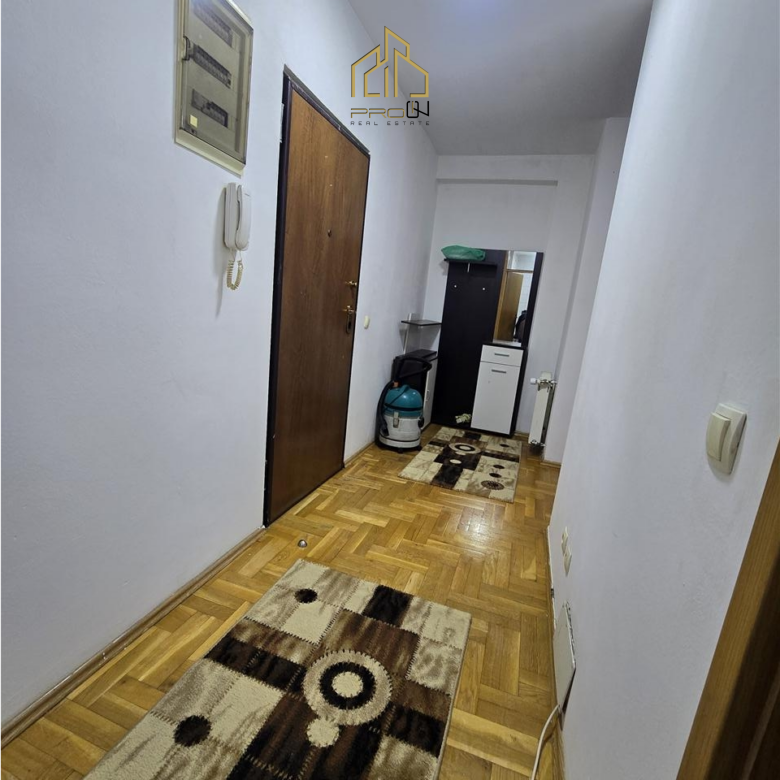 Banesë me qira – Kalabri (Emshir)