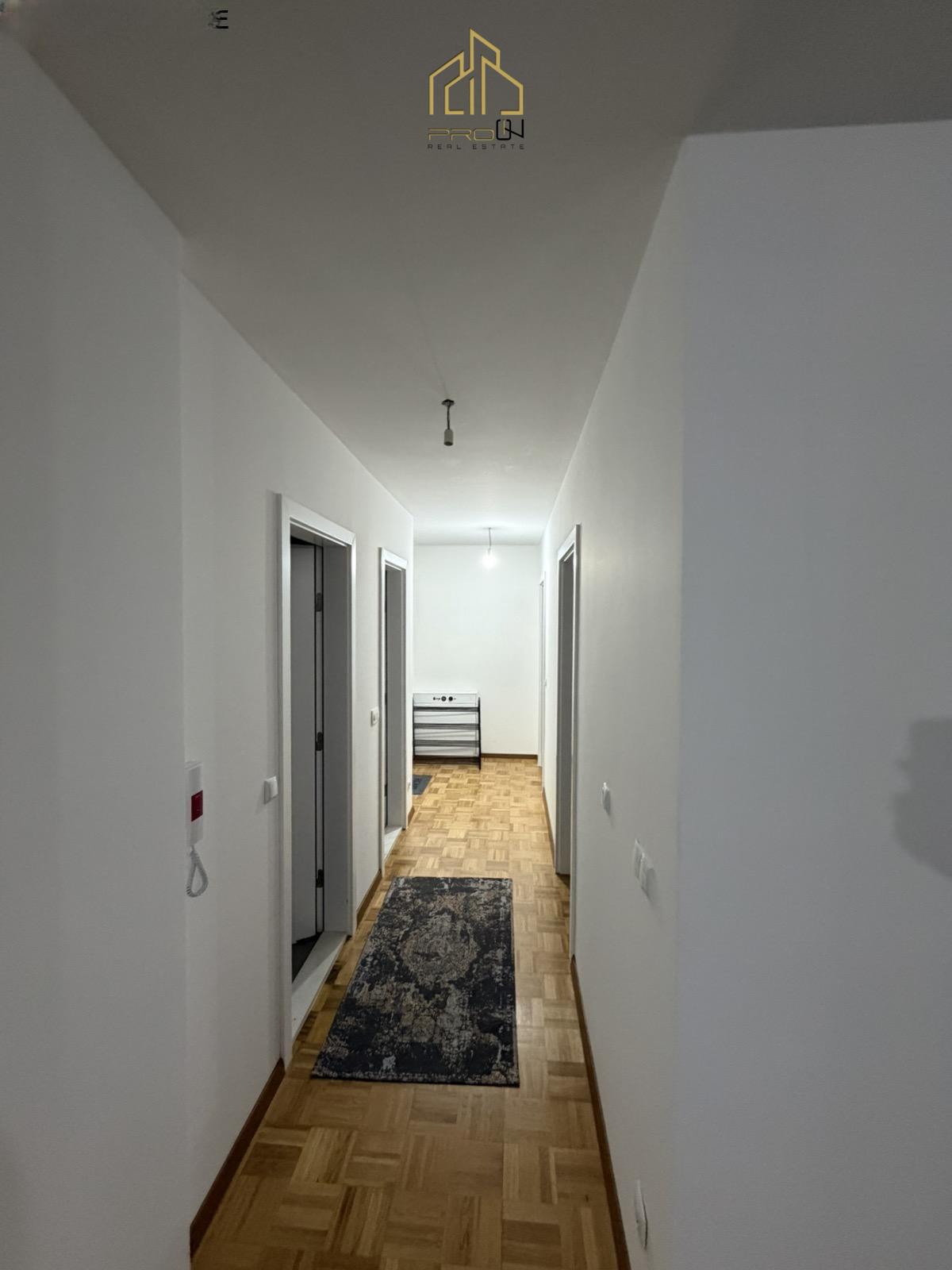 Banesë me qira – Mati 1