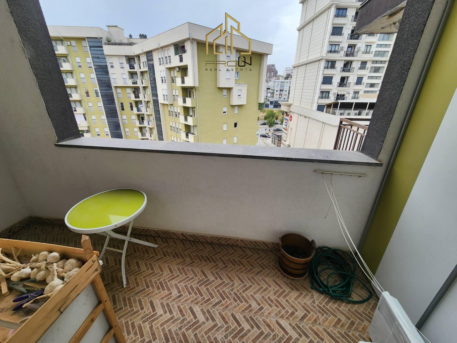Banesë me qira – Rruga B