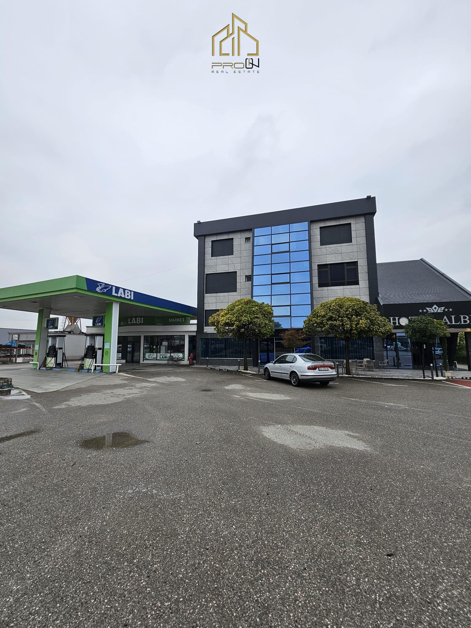 Kompleks me pompë benzine, hotel, restaurant dhe salla eventesh në shitje – Korishë, Prizren km 4-të