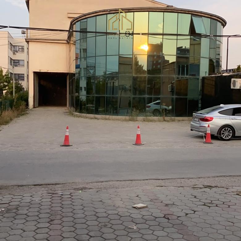 DEPO 700m² ME QIRA – FUSHË KOSOVË