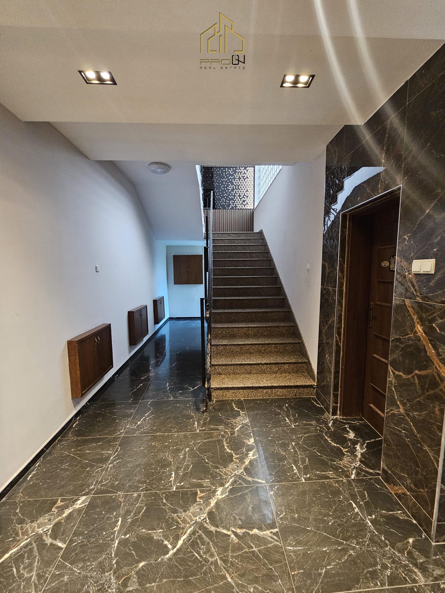 Kompleks me pompë benzine, hotel, restaurant dhe salla eventesh në shitje – Korishë, Prizren km 4-të