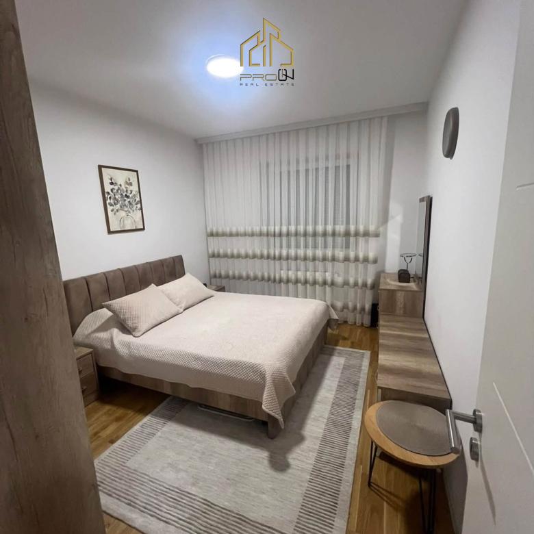 Banesë me qira – Kalabri (Emshir)
