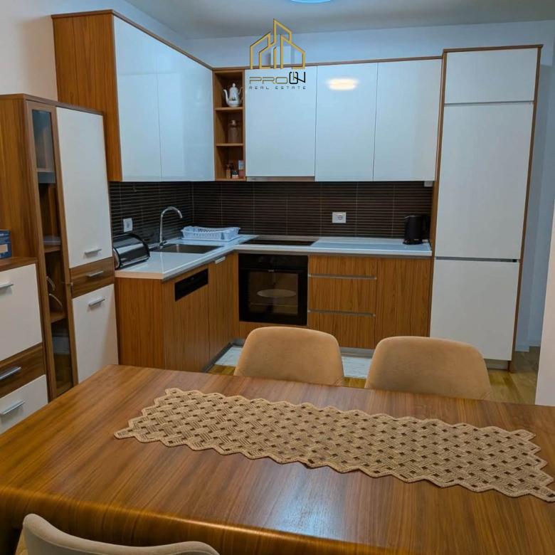 Banesë me qira – Kalabri (Emshir)