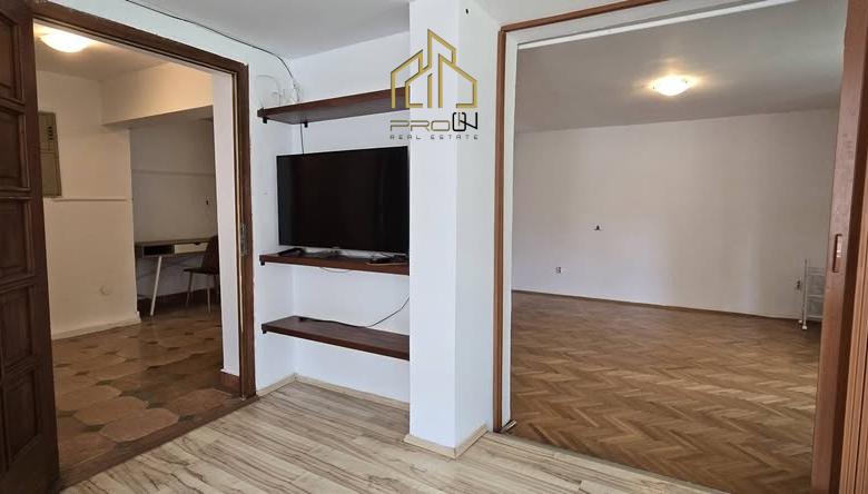 Kat shtëpie me qira – Arbëri (Dragodan)
