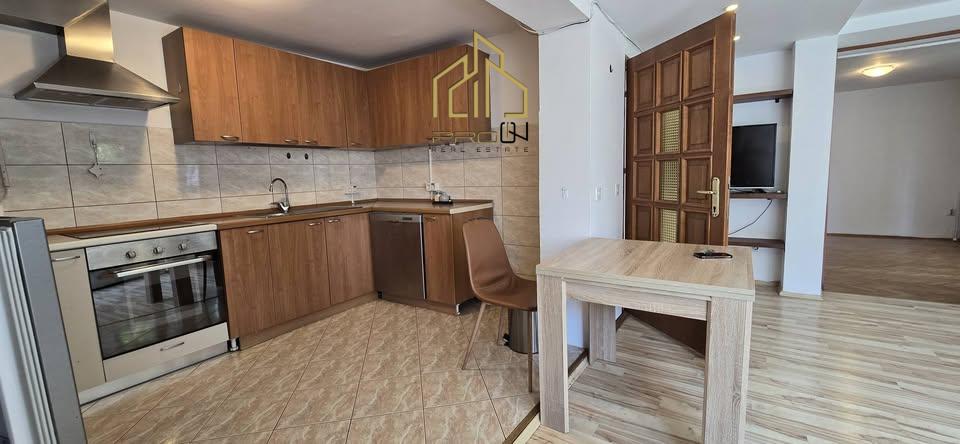 Kat shtëpie me qira – Arbëri (Dragodan)