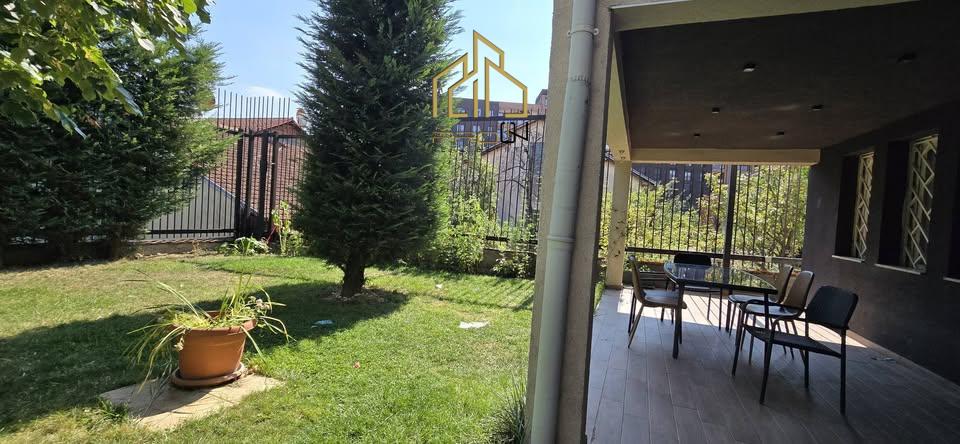Kat shtëpie me qira – Arbëri (Dragodan)