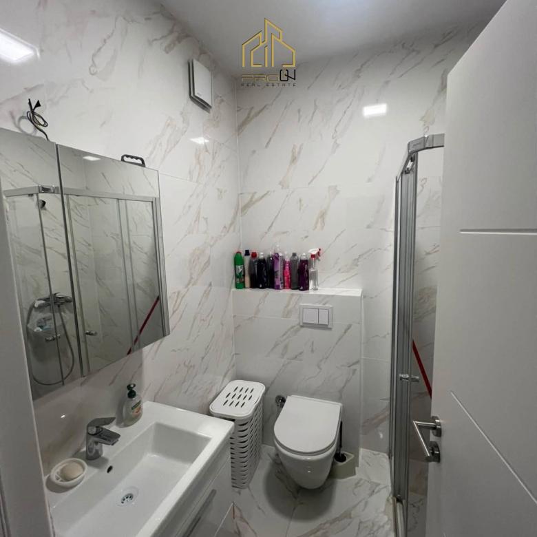 Banesë me qira – Kalabri (Emshir)