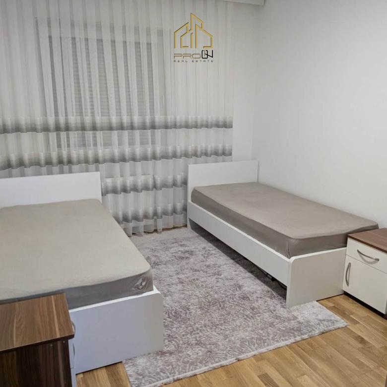 Banesë me qira – Kalabri (Emshir)