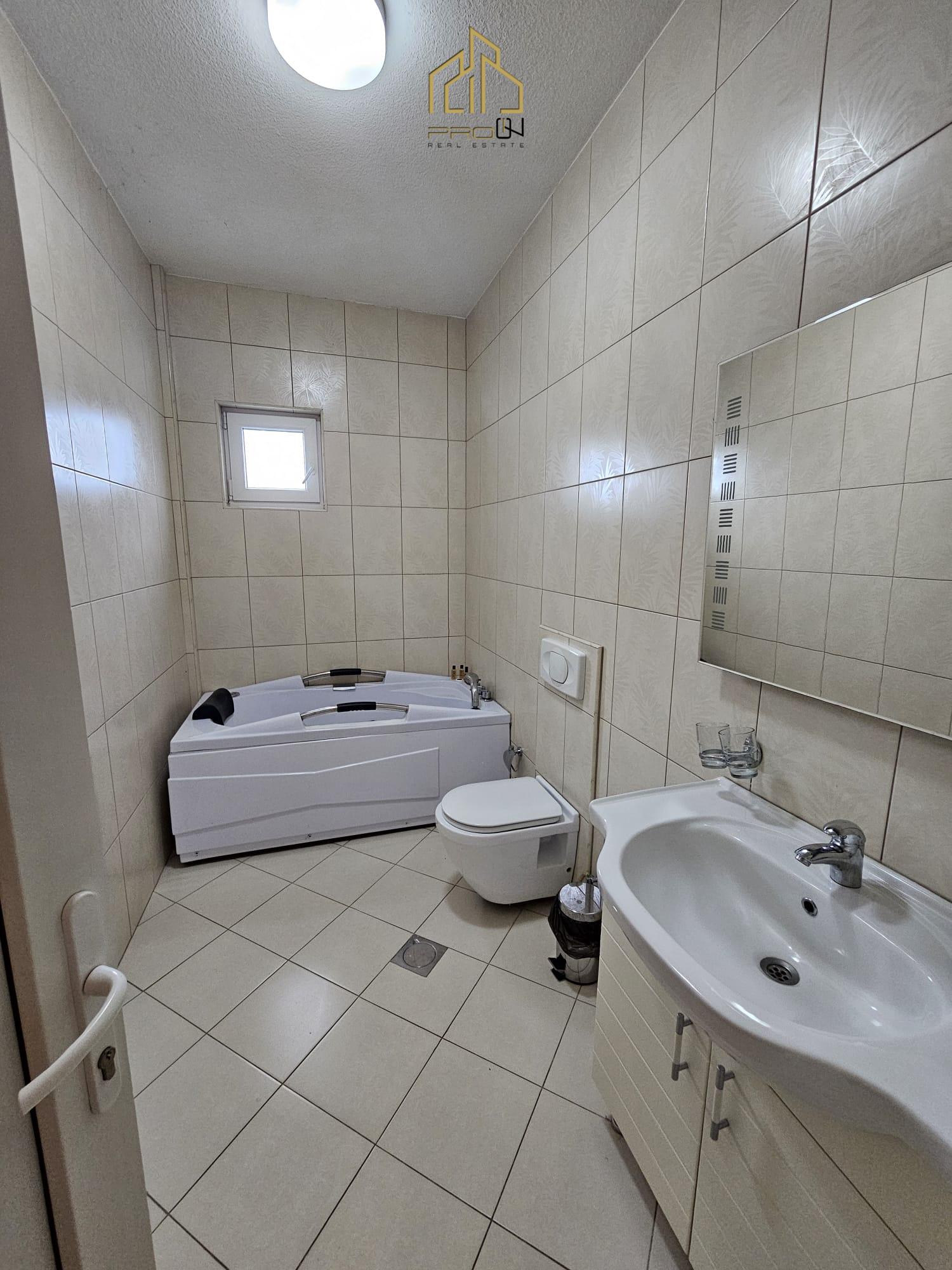 Kompleks me pompë benzine, hotel, restaurant dhe salla eventesh në shitje – Korishë, Prizren km 4-të