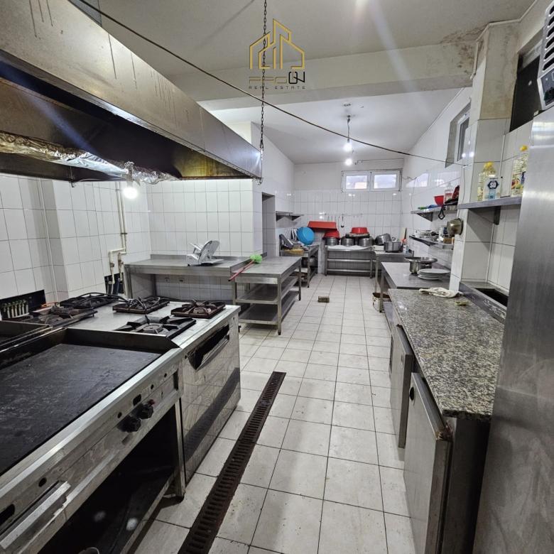 Kompleks me pompë benzine, hotel, restaurant dhe salla eventesh në shitje – Korishë, Prizren km 4-të