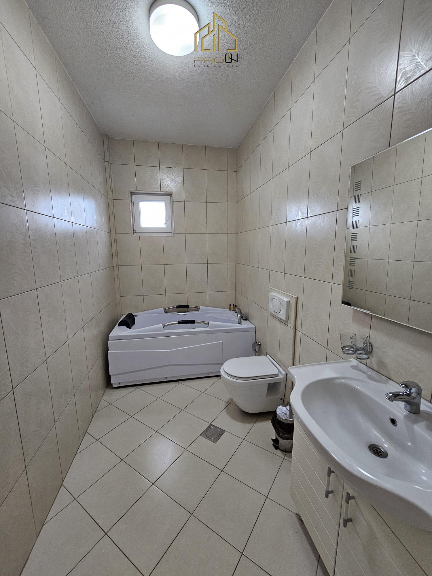 Kompleks me pompë benzine, hotel, restaurant dhe salla eventesh në shitje – Korishë, Prizren km 4-të