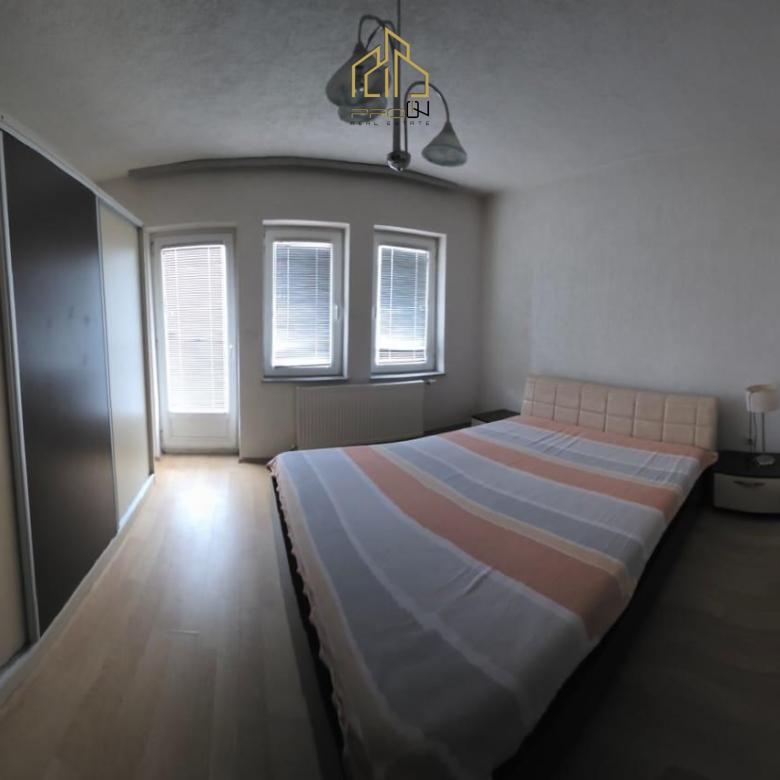 Kat shtëpie me qira – Lagja e Spitalit