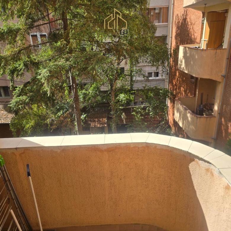 Banesë me qira – Qendër