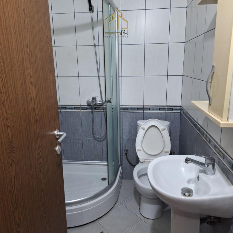 Banesë me qira – 4 Llullat
