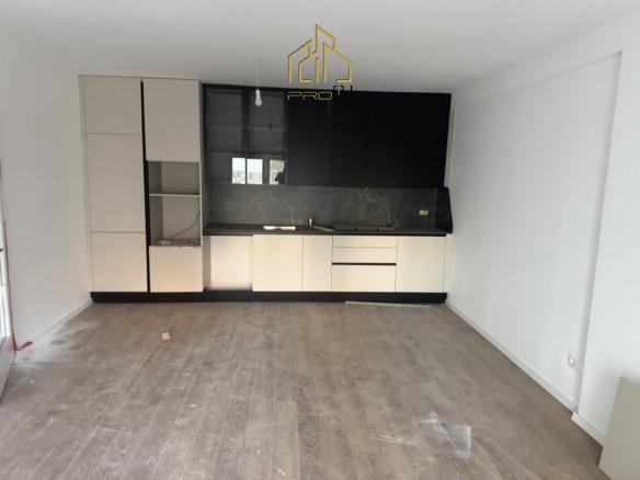 Banesë me qira – Mati 1