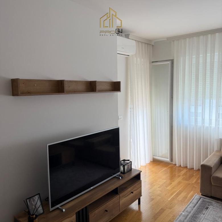 Banesë me qira – Kalabri (Emshir)