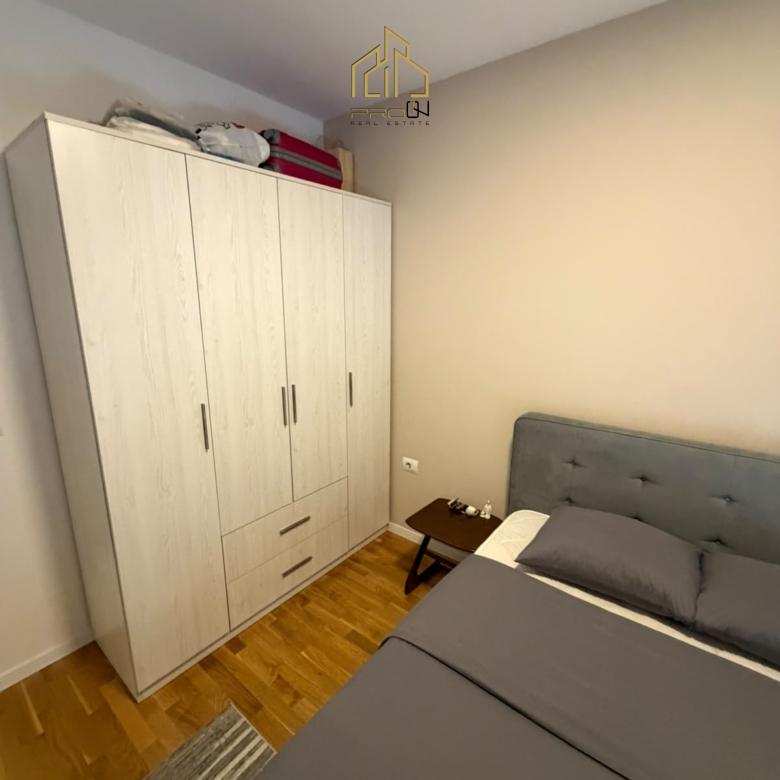 Banesë me qira – Kalabri (Emshir)