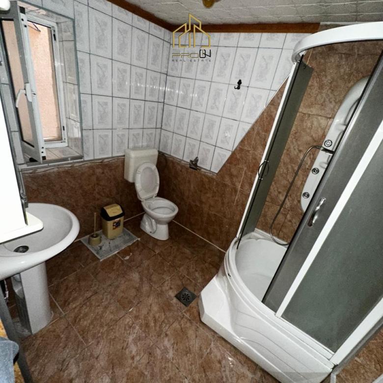 Kat shtëpie me qira – Bregu i Diellit