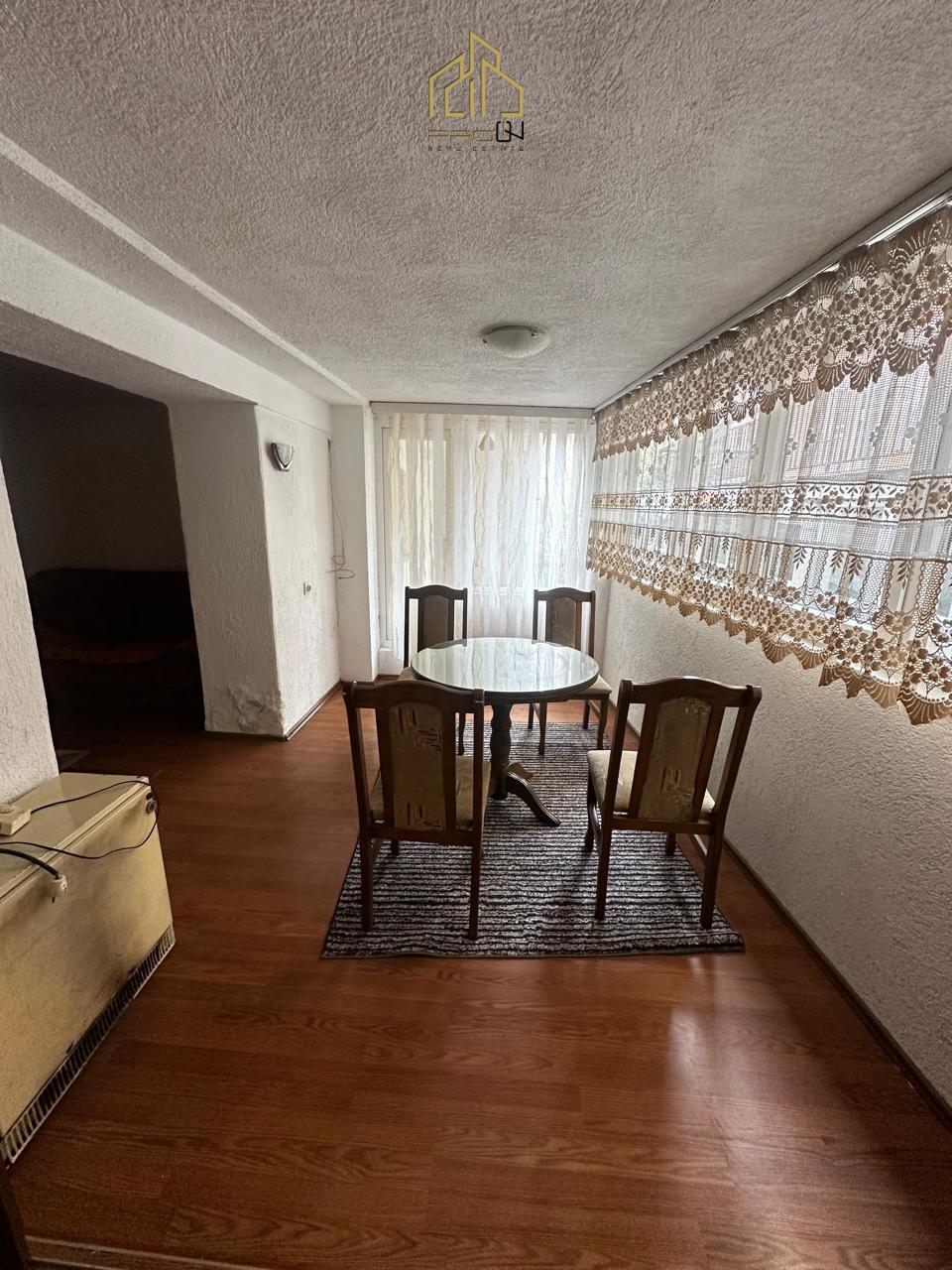 Kat shtëpie me qira – Bregu i Diellit