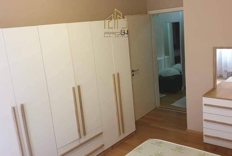 Banesë me qira – Rruga B