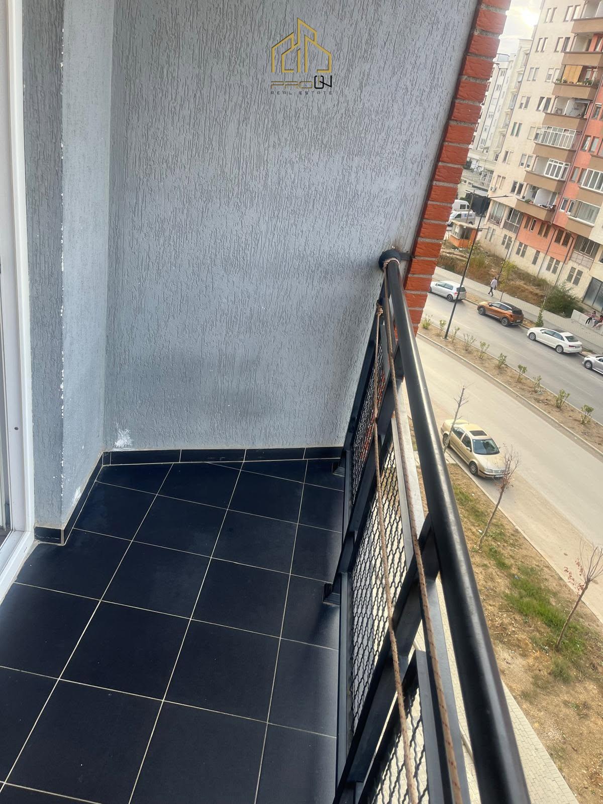 Banesë me qira – Mati 1