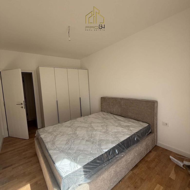 Banesë me qira – Kalabri (Emshir)