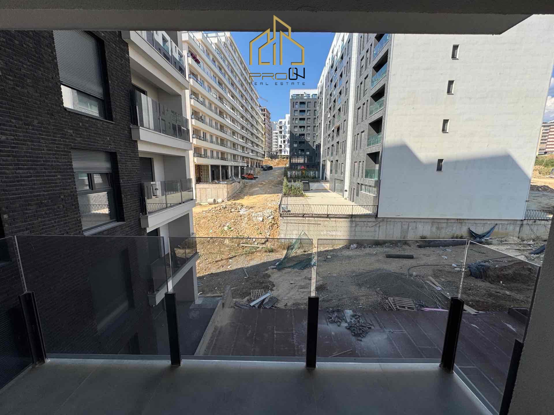 Banesë me qira – Mati 1